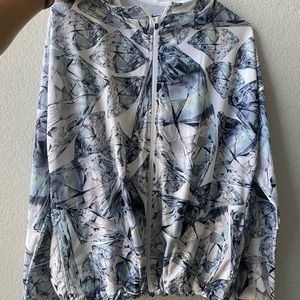 Nike diamond light jacket- dri fit